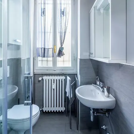 Homey Apartment Milan
